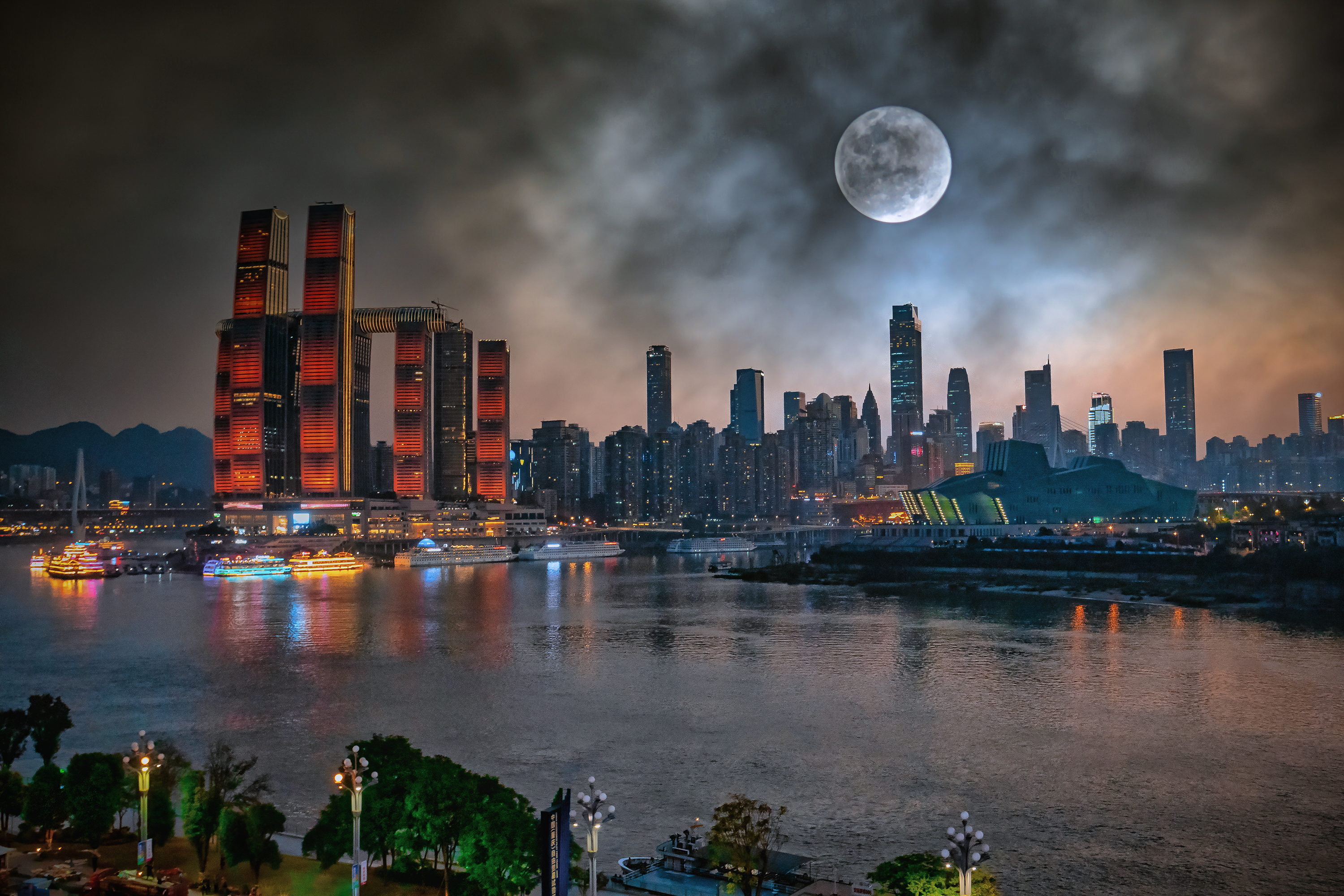 重庆的秘密花园，小巷中的邂逅之旅