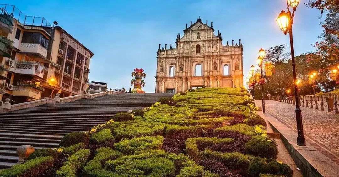 澳门,变化、学习与自信交织的繁华之地